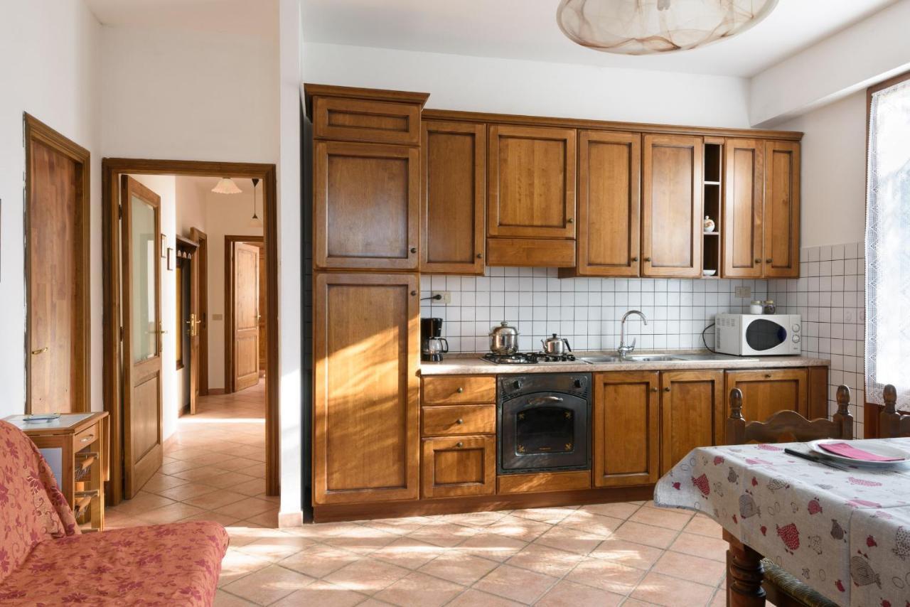 Agriturismo "Crocino In Chianti" ガイオーレ・イン・キアンティ エクステリア 写真