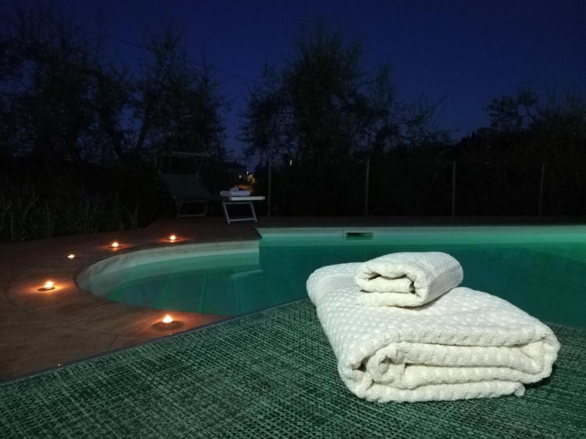 Agriturismo "Crocino In Chianti" ガイオーレ・イン・キアンティ エクステリア 写真